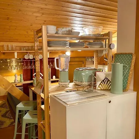 Highest Terrace Center. Comfort & View 아파트